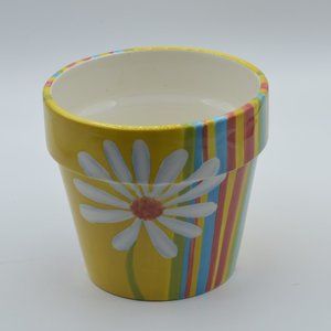 Burton & Burton Pick a Daisy Planter